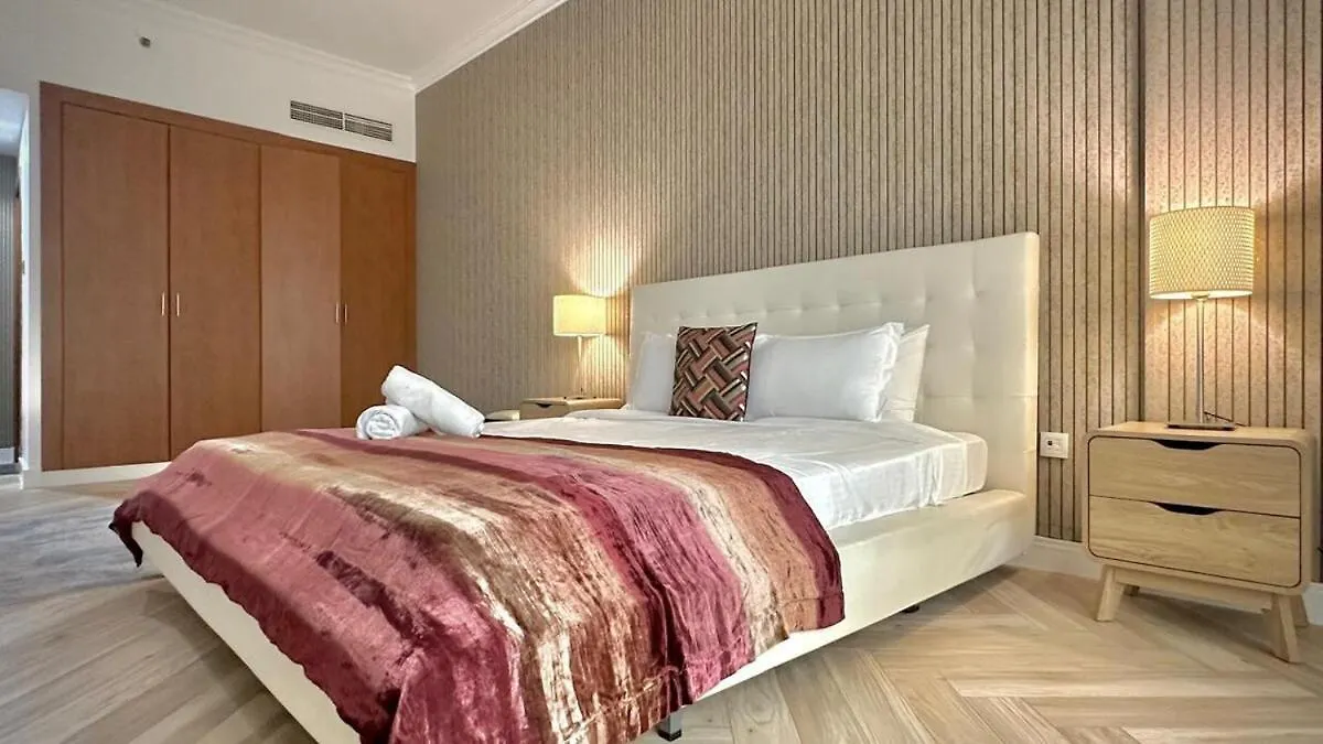 Modern 1Br Retreat With Balcony In Vibrant Jvc By Bhavan Vacation Homes Dubai 0*,